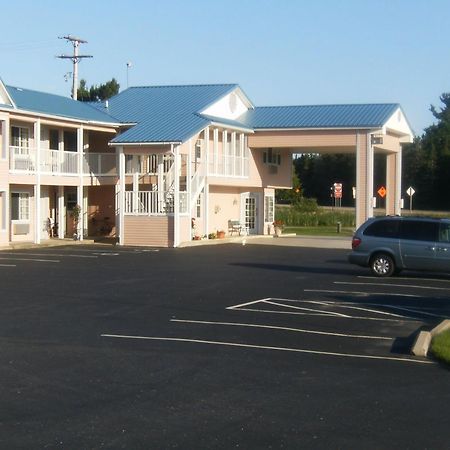 Great Lakes Inn Маккино Сити Экстерьер фото